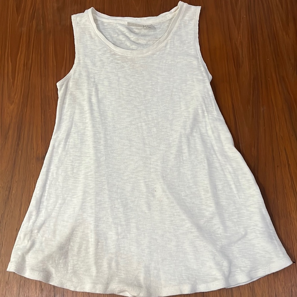 Cream / white LOGO by Lori Goldstein tank / Blouse